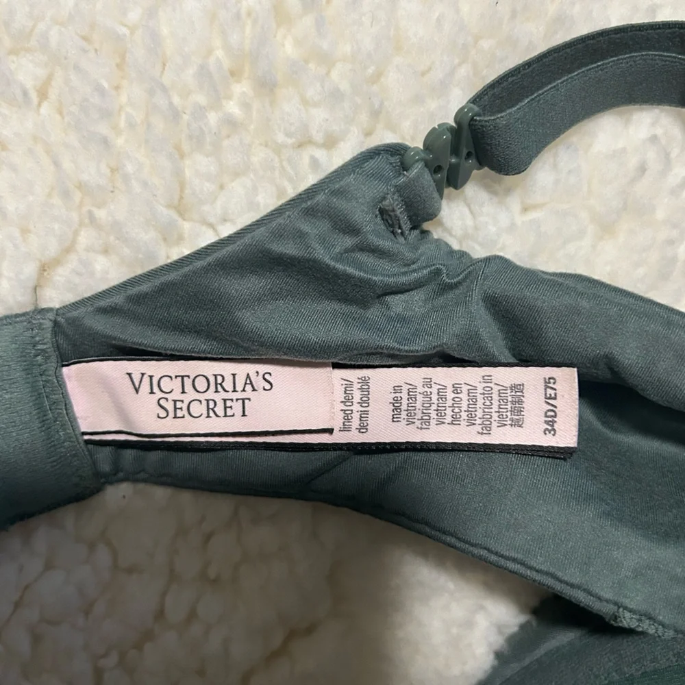 EUC Victoria’s Secret Bra - Size 34D - Army Green - Picture 5 of 6